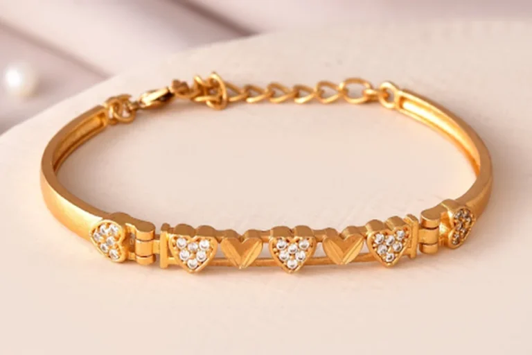 No Hallmark, No Guesswork: Approaching an Unmarked Gold Piece No Hallmark, No Guesswork Approaching an Unmarked Gold Piece